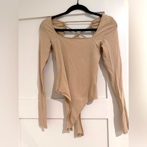American Eagle XS beige body suit